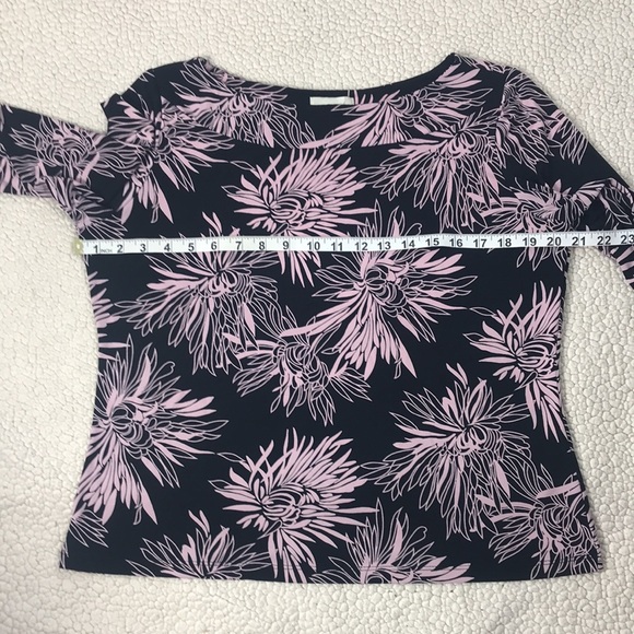 Laura Top - Picture 5 of 8